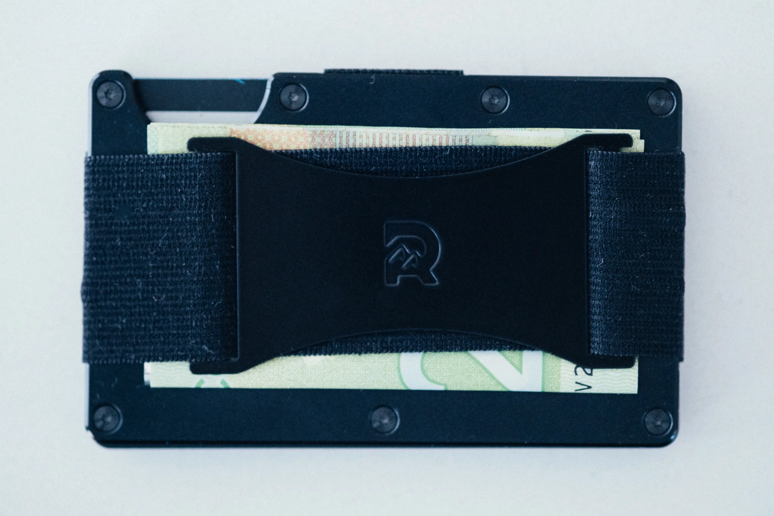 Ridge Wallet Review — Slim Design With a Metal Shell — minimalgoods
